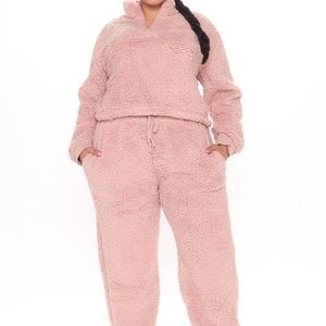 Cuddle time cozy pants suit